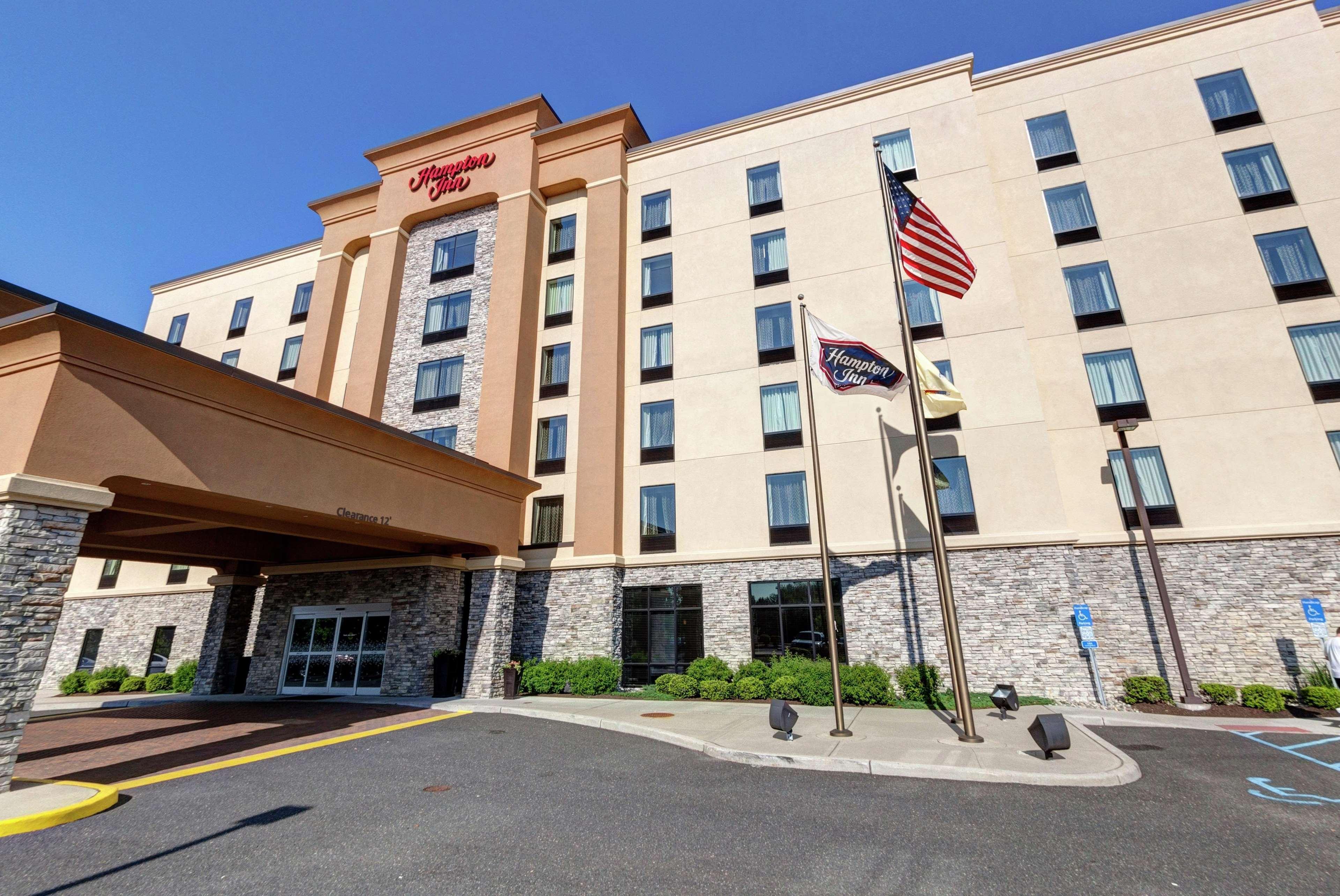 Hampton Motel