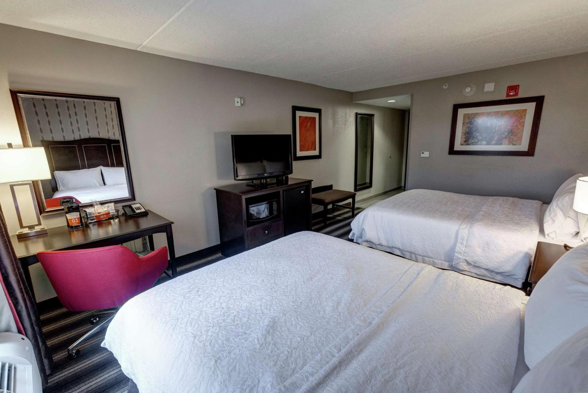 Hampton Motel